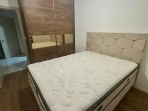 Izdavanje, jednosoban stan, 45m², Pobrežje, Podgorica - image 3