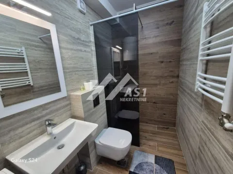 Izdavanje, jednosoban stan, 43m², Bulevar Oslobodjenja, Novi Sad Sve Podlokacije - image 7