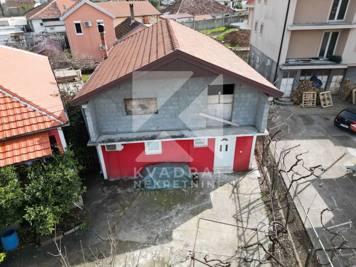 Sale, house, 246m², Masline, Podgorica