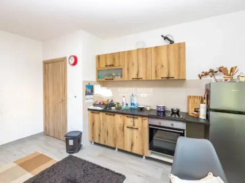 Sale, one bedroom apartment, 45m², Bijela, Herceg Novi - image 2