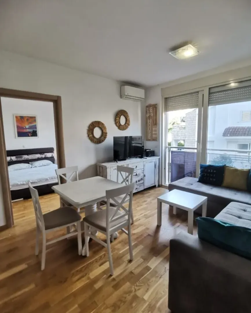 Sale, one bedroom apartment, 35m², Centar, Budva