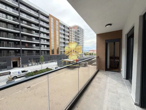 Izdavanje, dvosoban stan, 70m², Stari Aerodrom, Podgorica - image 6