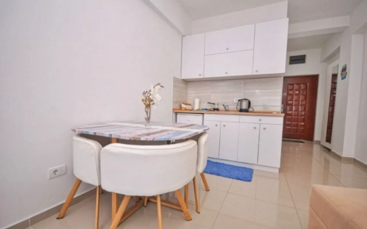 Sale, studio apartment, 24m², Bar, Crna Gora