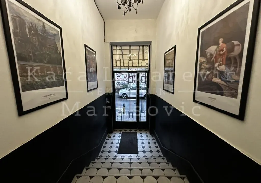 Sale, two bedroom apartment, 43m², Stari Grad, Beograd
