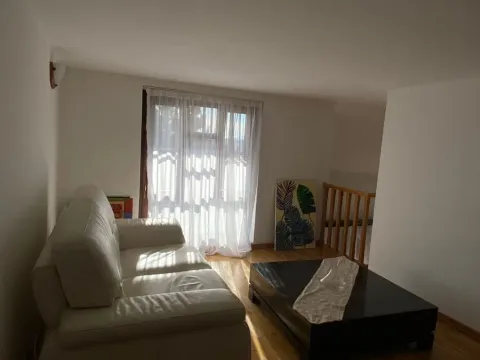 Izdavanje, kuća, 285m², Gorica C, Podgorica - image 17