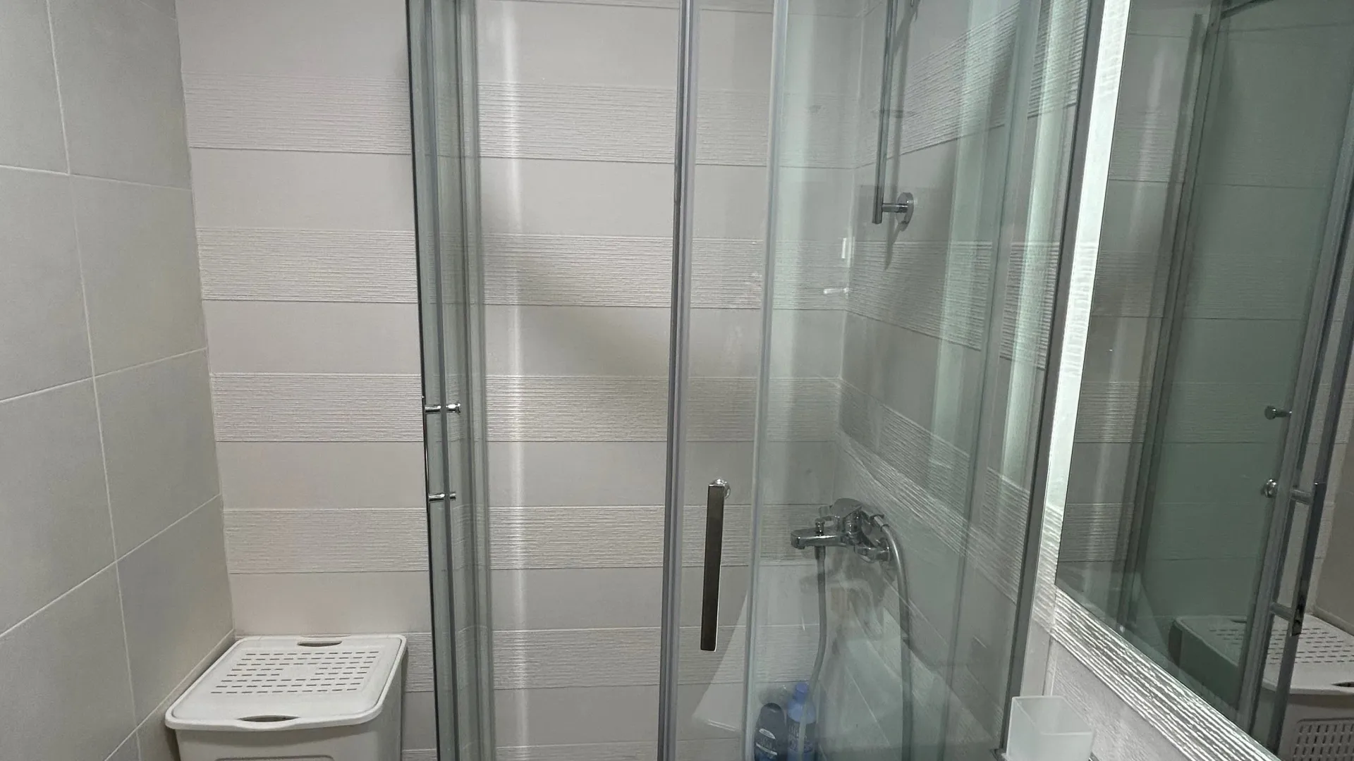 Stan-na-dan, garsonjera, 26m², Master Kvart, Podgorica
