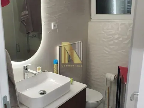 Sale, four bedroom apartment, 150m², Banatić, Novi Sad Sve Podlokacije - image 15