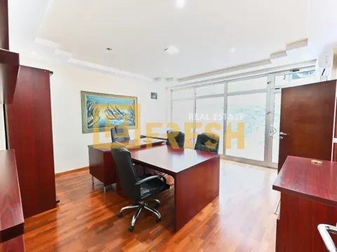 Rent, office space, 65m², Pobrežje, Podgorica - image 9