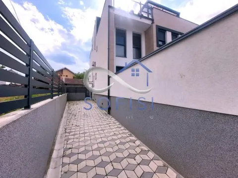 Prodaja, četvorosoban stan, 124m², Sremska Kamenica, Petrovaradin - image 5