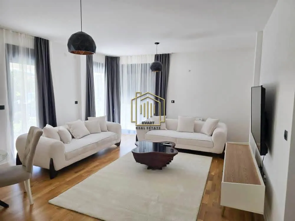 Rent, two bedroom apartment, 100m², Dalmatinska ulica, Podgorica