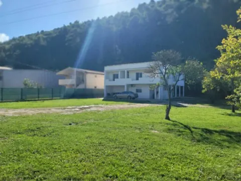 Izdavanje, jednosoban stan, 42m², Polje, Bar - image 2