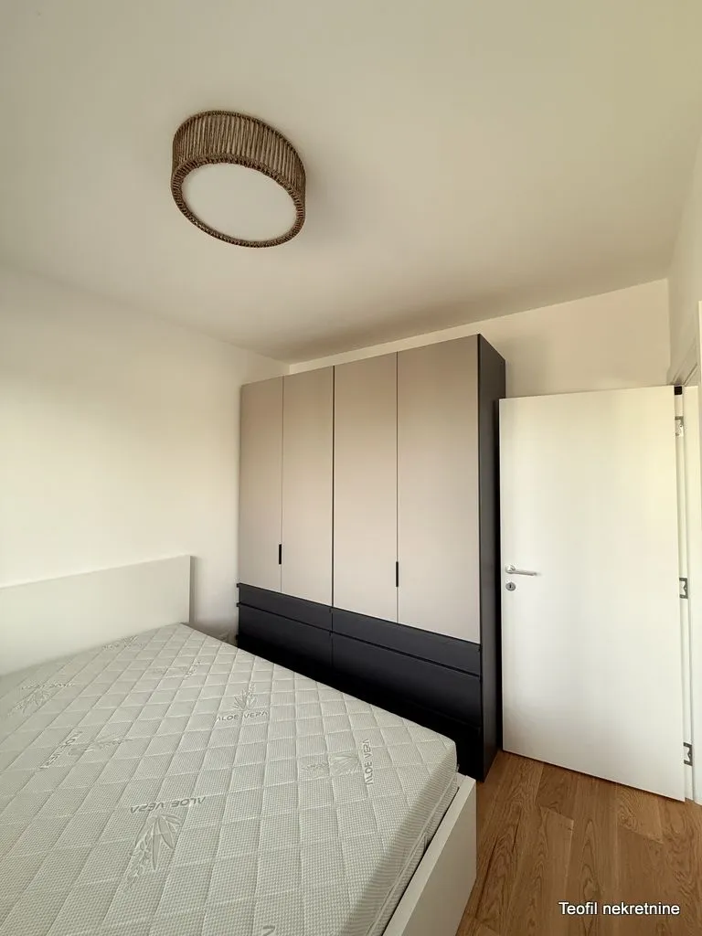 Rent, one bedroom apartment, 40m², Zemun Centar, Zemun Sve Podlokacije