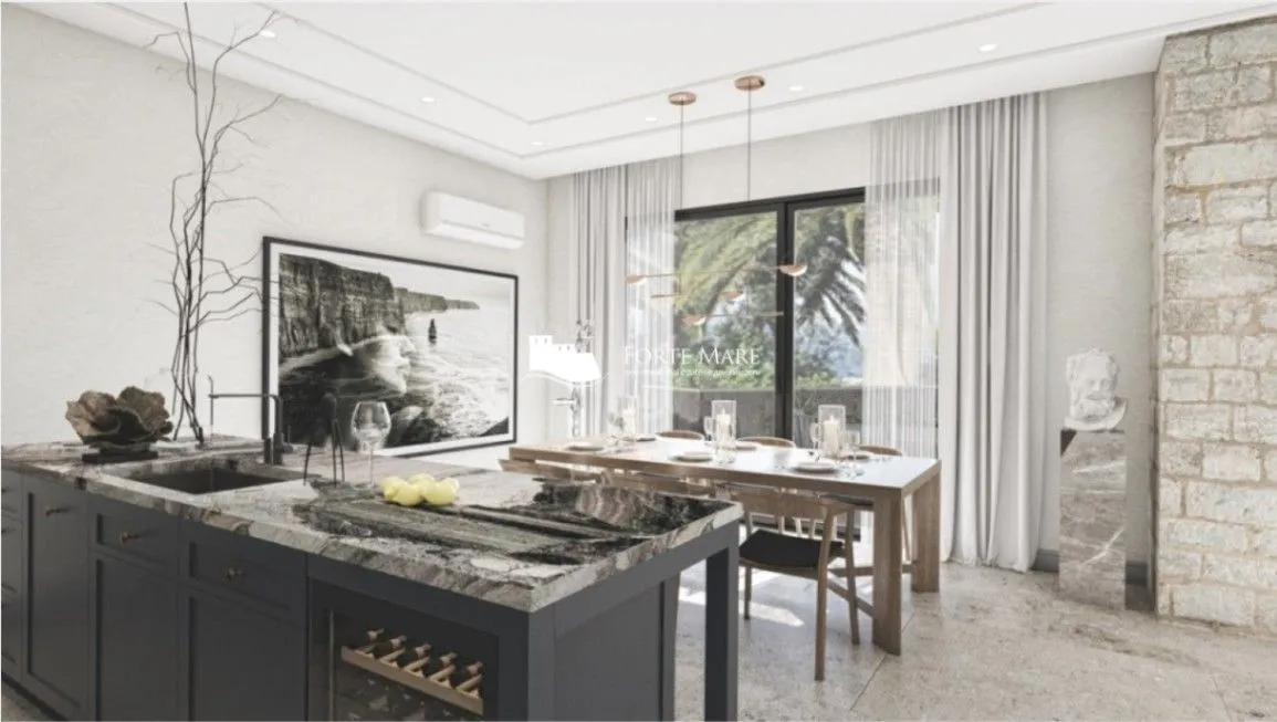 Sale, house, 261m², Skočiđevojka, Budva