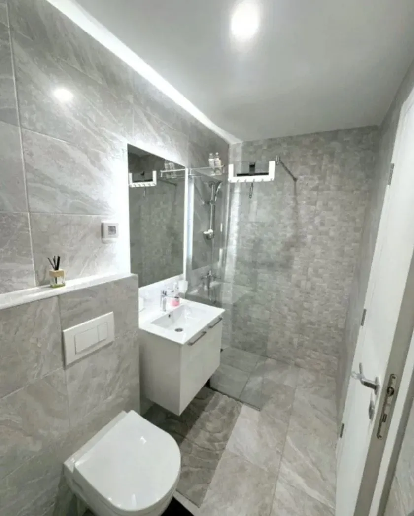 Izdavanje, dvosoban stan, 66m², Stari Aerodrom, Podgorica