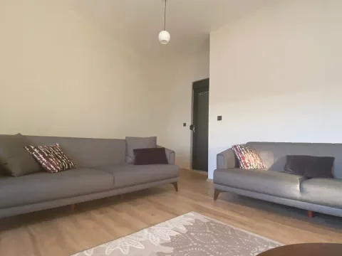 Izdavanje, trosoban stan, 130m², Herceg Novi, Crna Gora - image 7