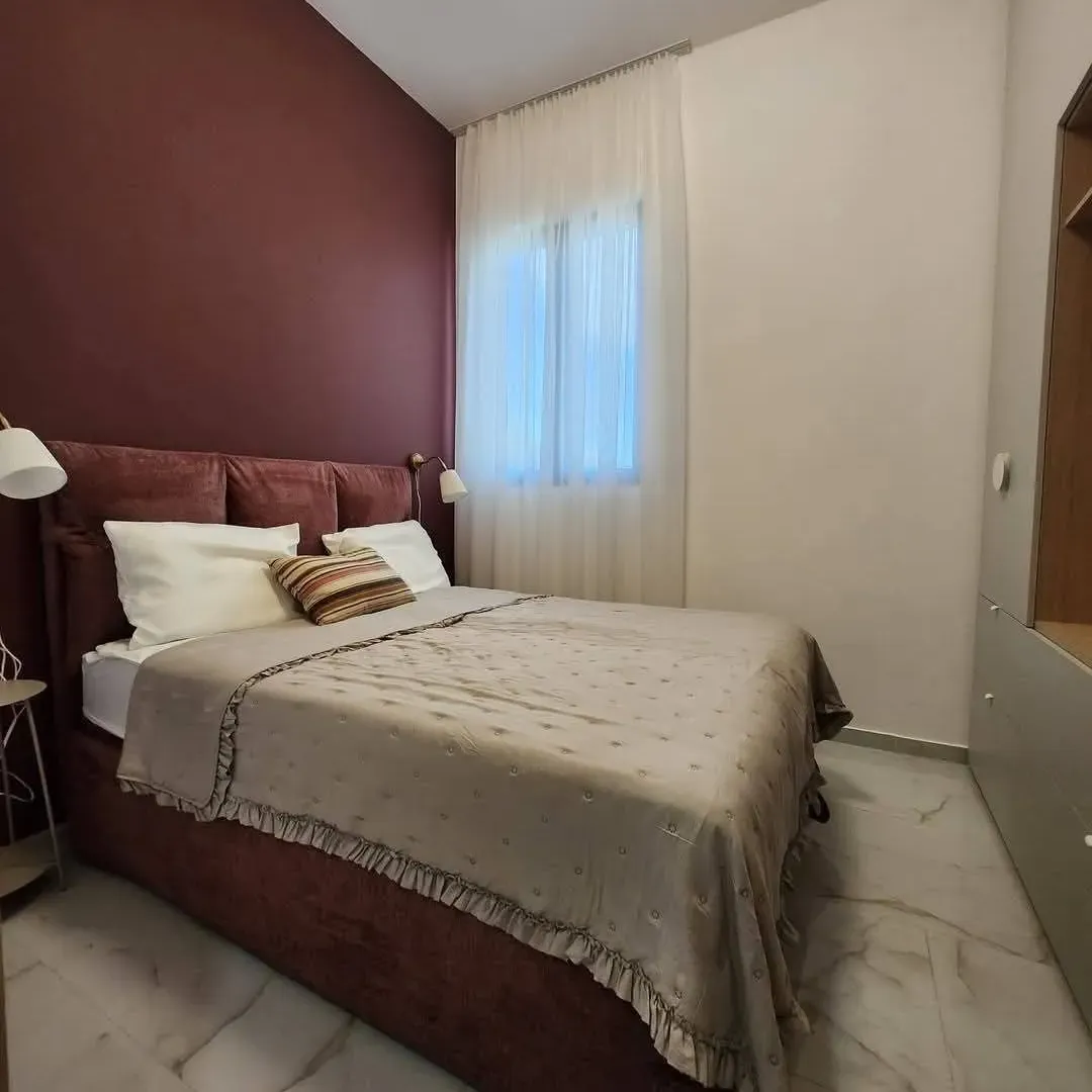 Rent, two bedroom apartment, 73m², Lastva Grbaljska, Kotor
