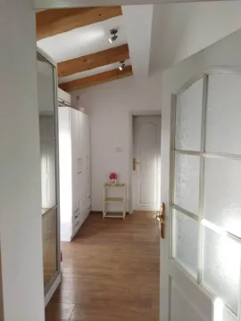 Izdavanje, trosoban stan, 84m², Stara Varoš, Podgorica - image 6