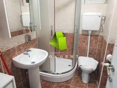 Rent, one bedroom apartment, 40m², Palilula, Niš - image 6