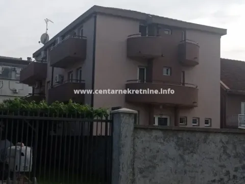 Prodaja, kuća, 574m², Stari Aerodrom, Podgorica - image 2