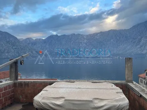 Prodaja, kuća, 516m², Prčanj, Kotor - image 2