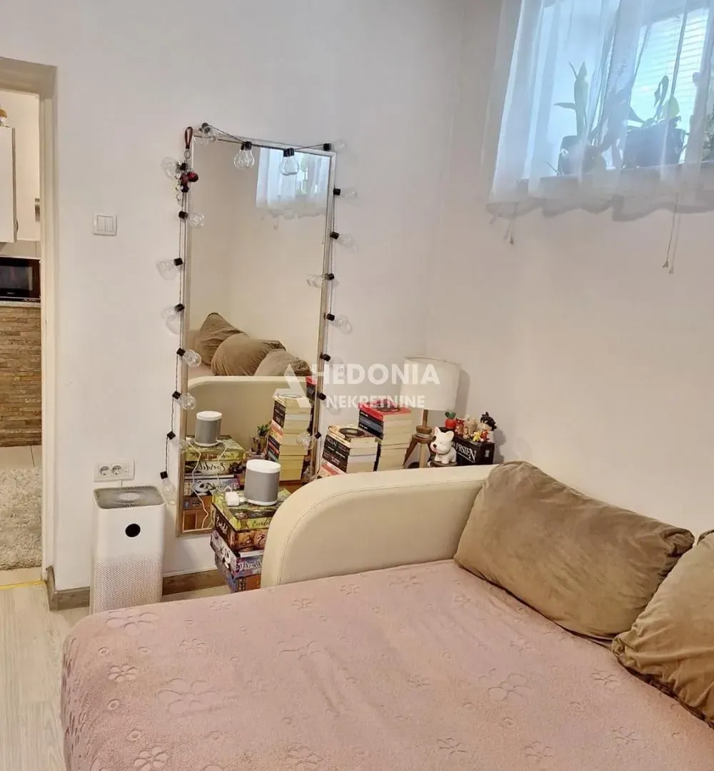 Prodaja, jednosoban stan, 33m², Brace Jerković, Voždovac Sve Podlokacije