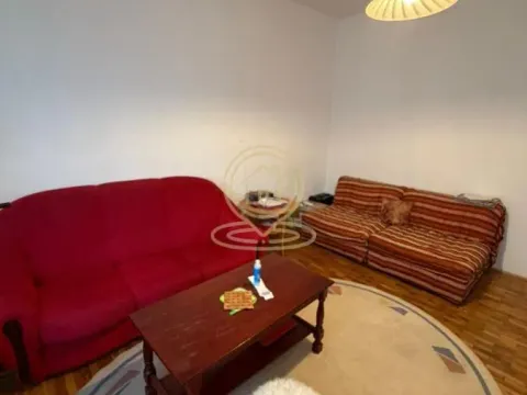 Rent, two bedroom apartment, 50m², Stari Grad, Beograd - image 2