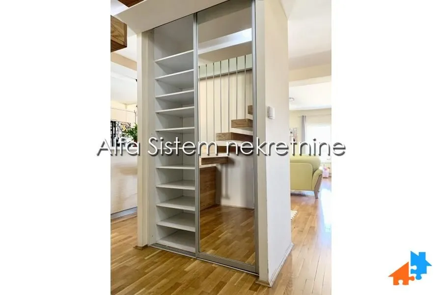 Sale, apartment, 157m², Đeram Pijaca, Beograd