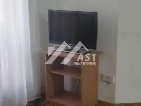 Izdavanje, jednosoban stan, 34m², Socijalno, Novi Sad Sve Podlokacije - image 2