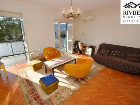 Sale, house, 372m², Centar, Herceg Novi