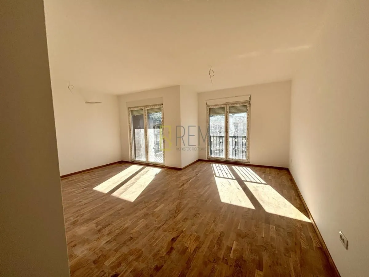 Prodaja, dvosoban stan, 72m², Zabjelo, Podgorica