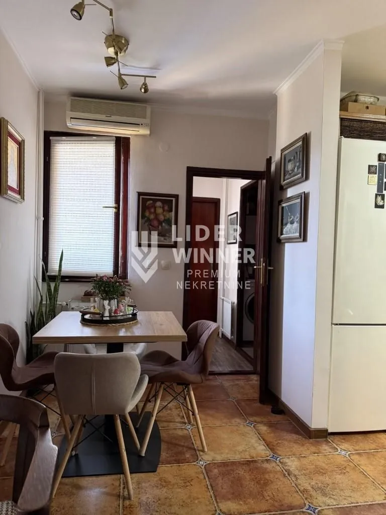 Sale, two bedroom apartment, 64m², Novi Beograd Blok 62, Novi Beograd Sve Podlokacije