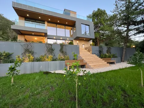 Sale, house, 317m², Kava, Tivat - image 2