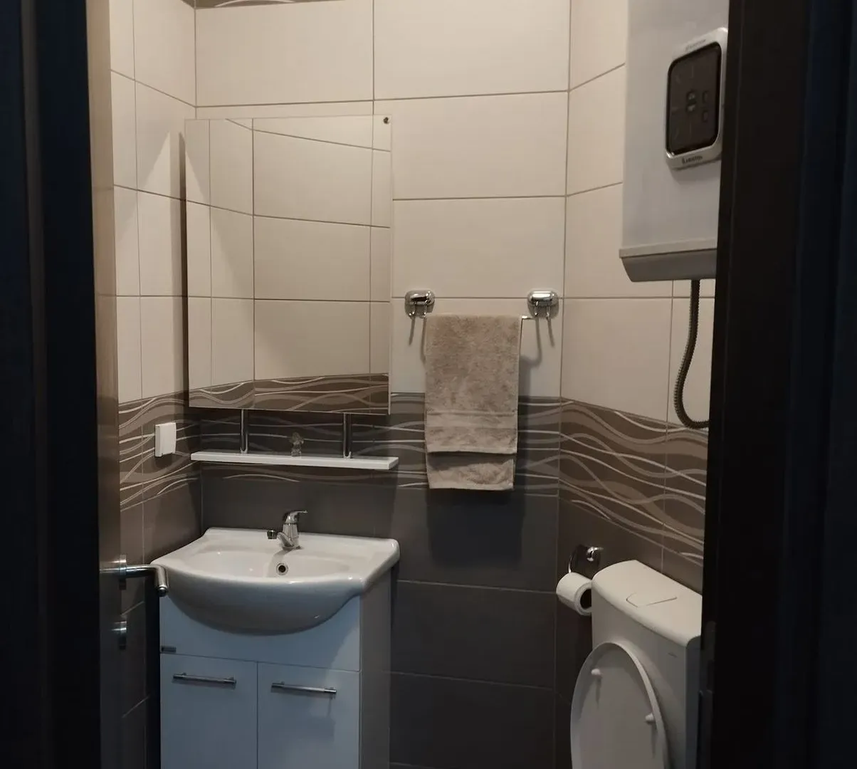 Rent, two bedroom apartment, 77m², Centar, Tivat