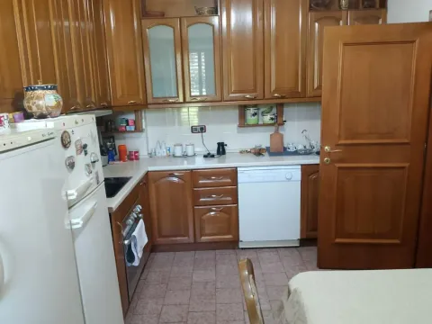 Sale, house, 180m², Golubovci, Podgorica - image 7