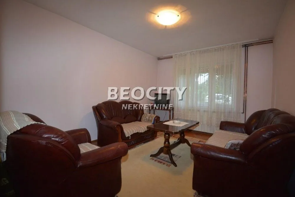 Prodaja, kuća, 220m², Sremčica, Beograd