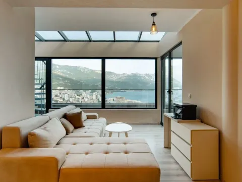 Prodaja, trosoban stan, 233m², Budva, Crna Gora - image 35