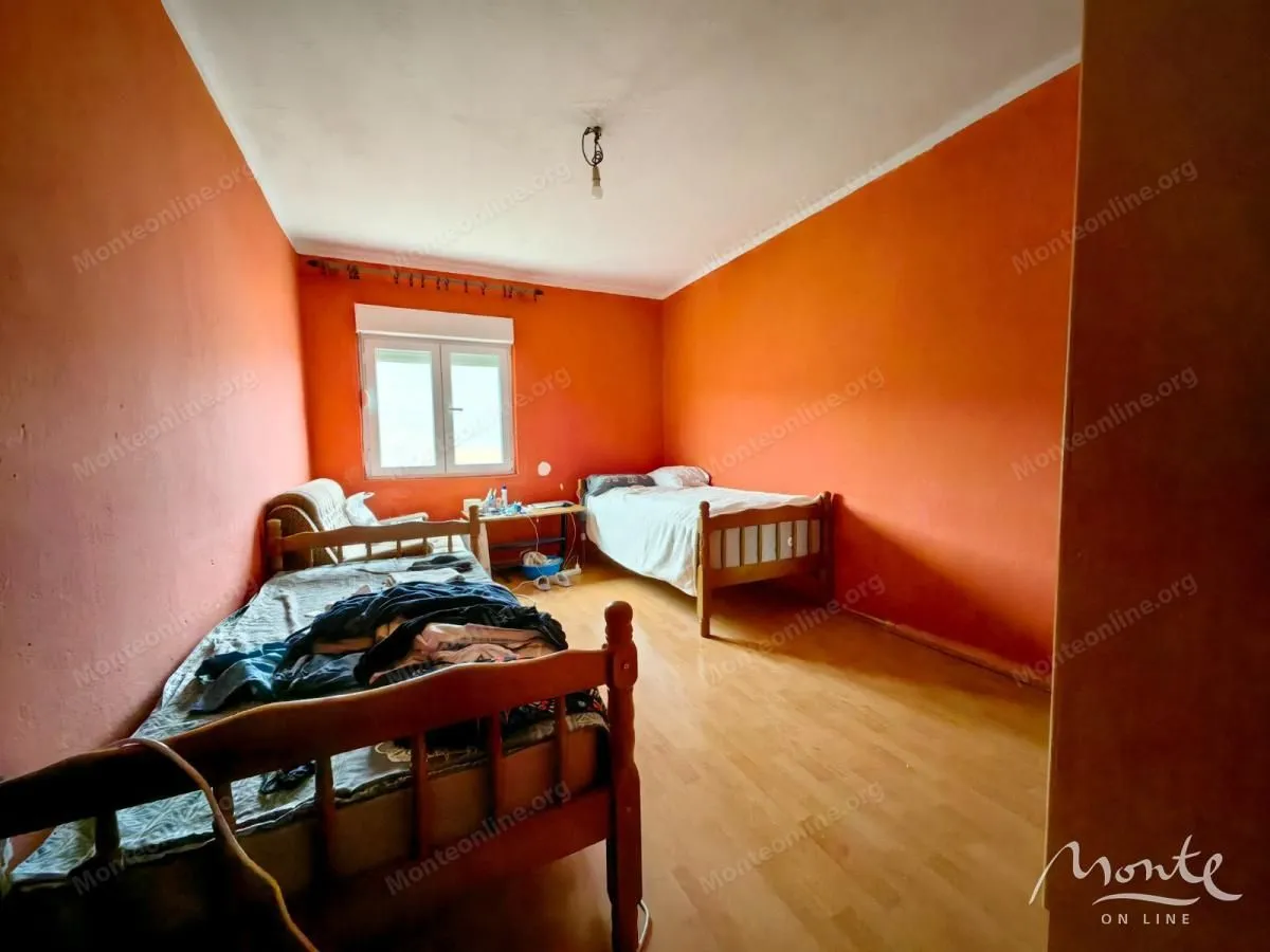 Prodaja, kuća, 180m², Trebešin, Herceg Novi