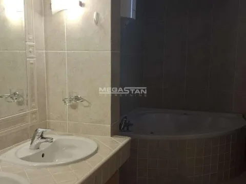 Izdavanje, četvorosoban stan, 203m², Vračar Hram, Vračar Sve Podlokacije - image 18