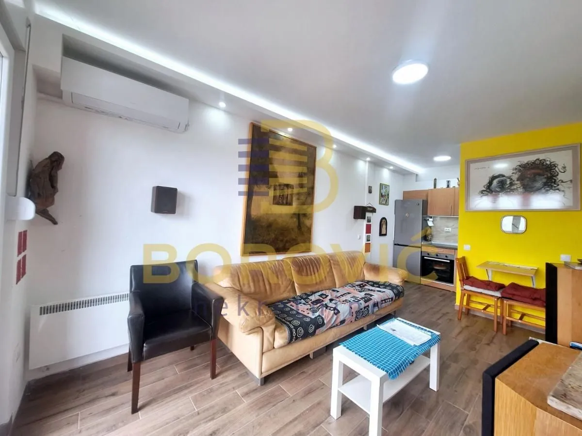 Prodaja, jednosoban stan, 37m², Višnjička Banja, Palilula Sve Podlokacije