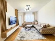 Prodaja, dvosoban stan, 70m², Central Point, Podgorica - image 1