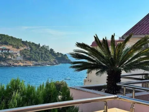 Prodaja, kuća, 500m², Utjeha, Bar