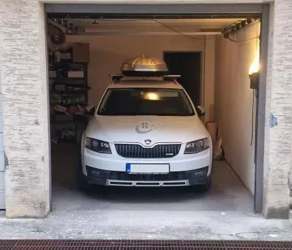 Prodaja, trosoban stan, 57m², Južni Bulevar, Vračar Sve Podlokacije - image 17