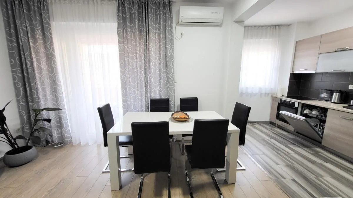 Sale, two bedroom apartment, 67m², Bečići, Budva