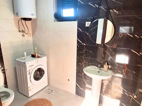 Izdavanje, dvosoban stan, 67m², Zabjelo, Podgorica - image 8