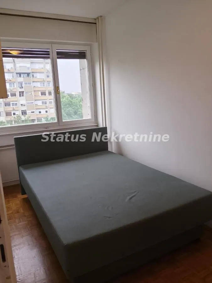 Izdavanje, trosoban stan, 62m², Liman 3, Novi Sad Sve Podlokacije