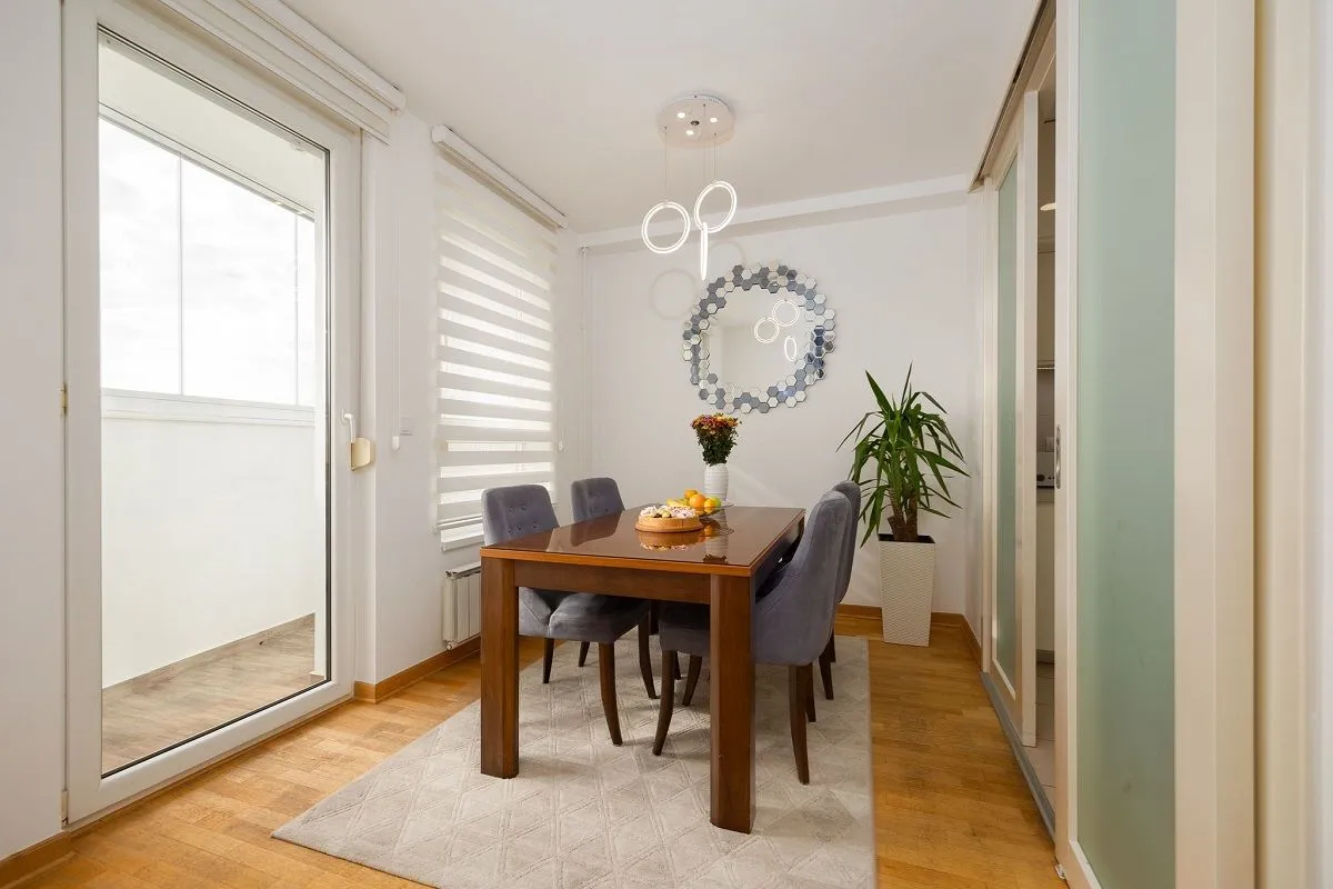 Sale, three bedroom apartment, 101m², Novi Beograd Blok 67, Novi Beograd Sve Podlokacije