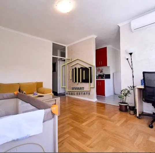 Prodaja, jednosoban stan, 54m², Gintaš, Podgorica