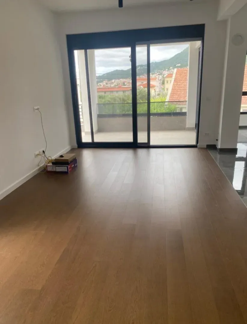 Prodaja, kuća, 400m², Bjeliši, Bar