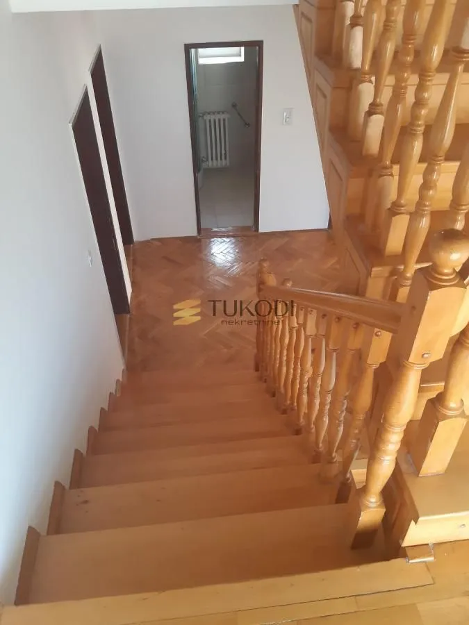 Rent, office space, 303m², Telep, Novi Sad Sve Podlokacije