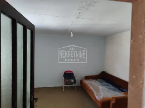 Prodaja, kuća, 85m², Novo Selo, Subotica - image 2